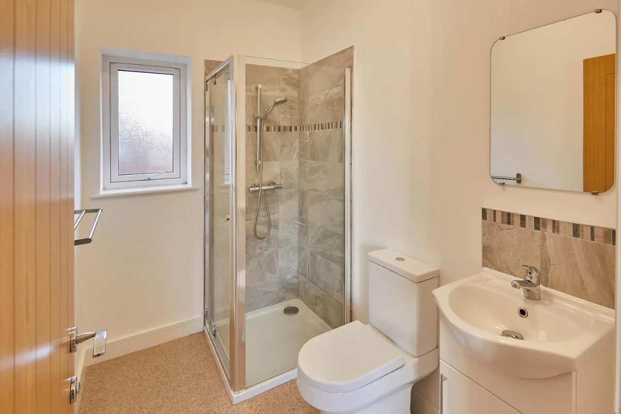Host & - West Cliff Retreat Holiday home Whitby