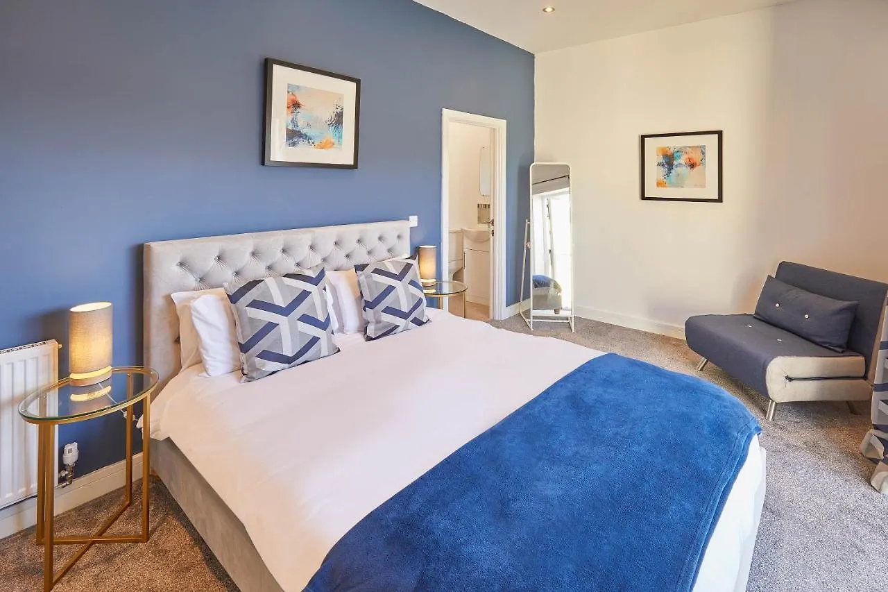 Host & - West Cliff Retreat Holiday home