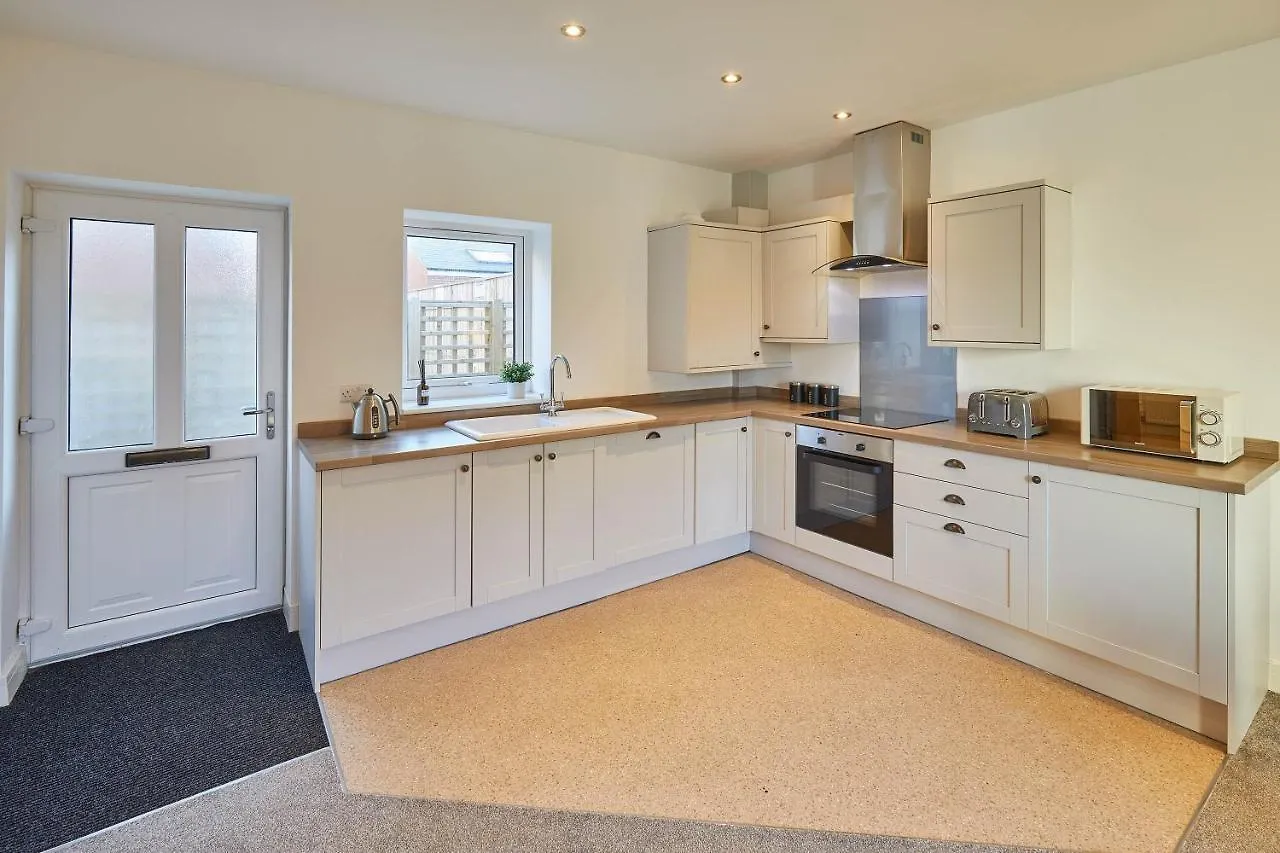 Holiday home Host & - West Cliff Retreat *