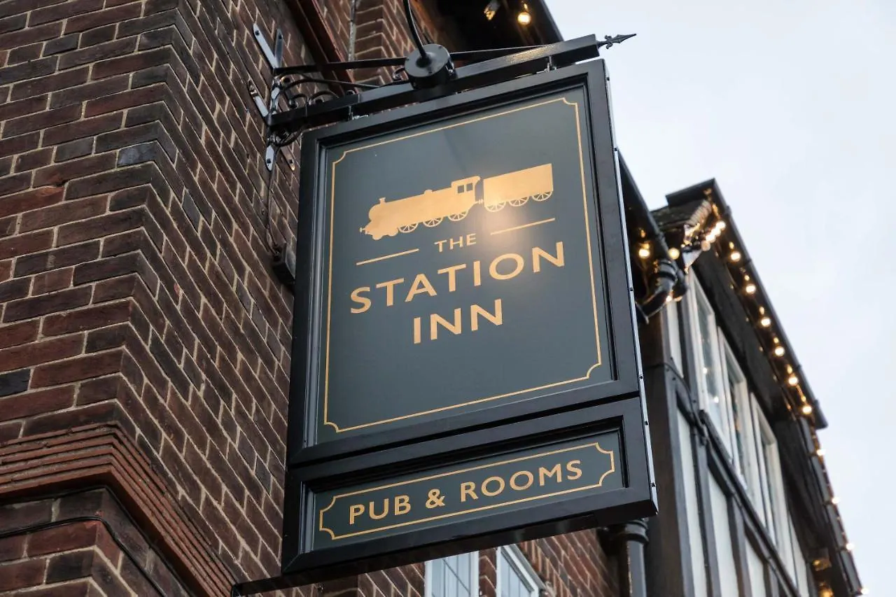 The Station Inn 3*