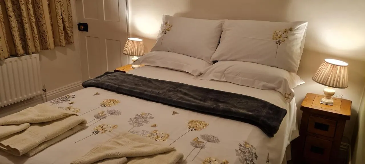 Rowan Tree House Bed & Breakfast Sleights