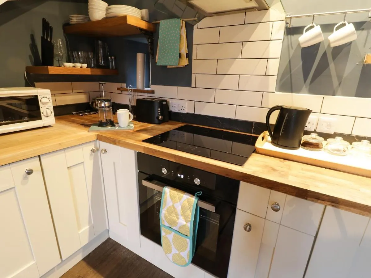 Holiday home Cedar View