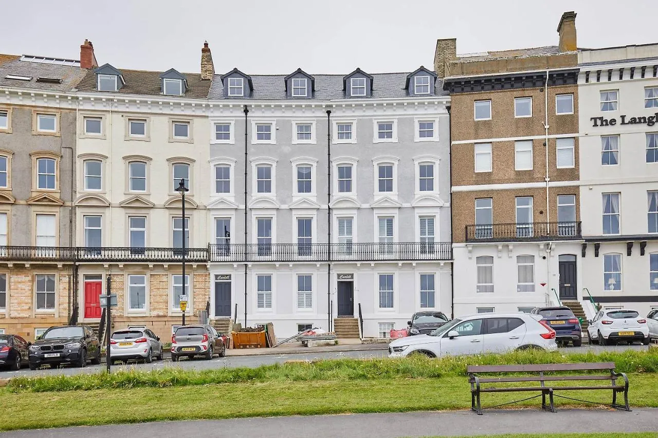Host & - The Connell Apartment Whitby