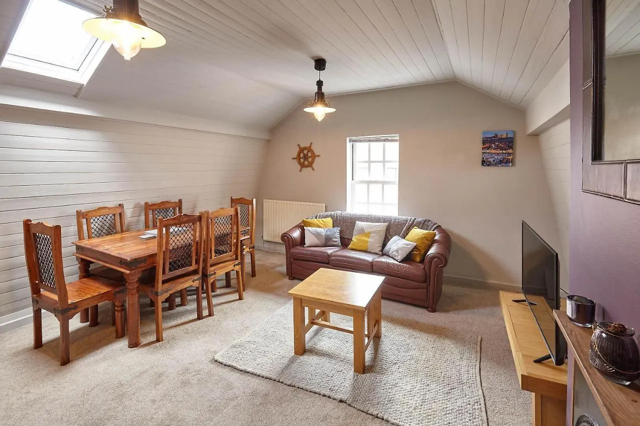 Apartment Host & - Leesholme Loft *