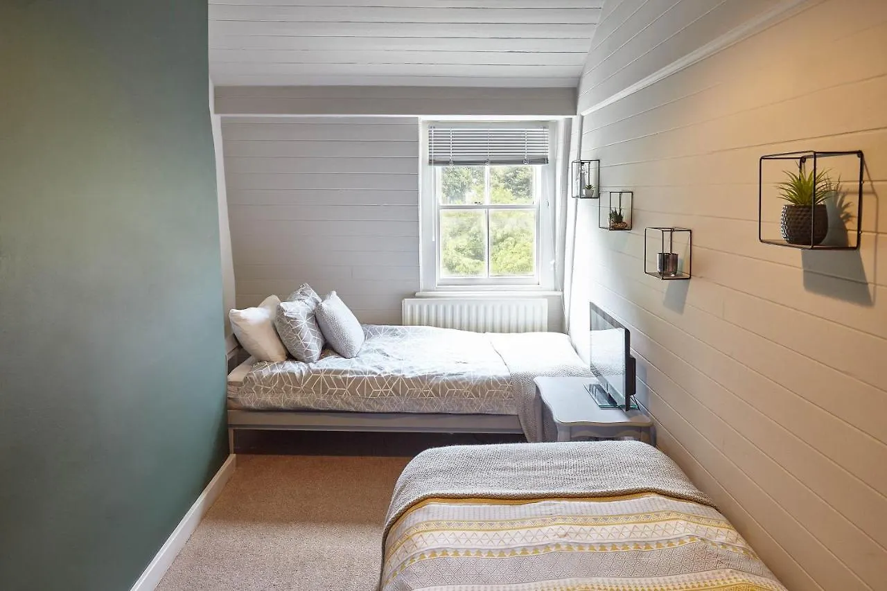 Host & - Leesholme Loft * Whitby