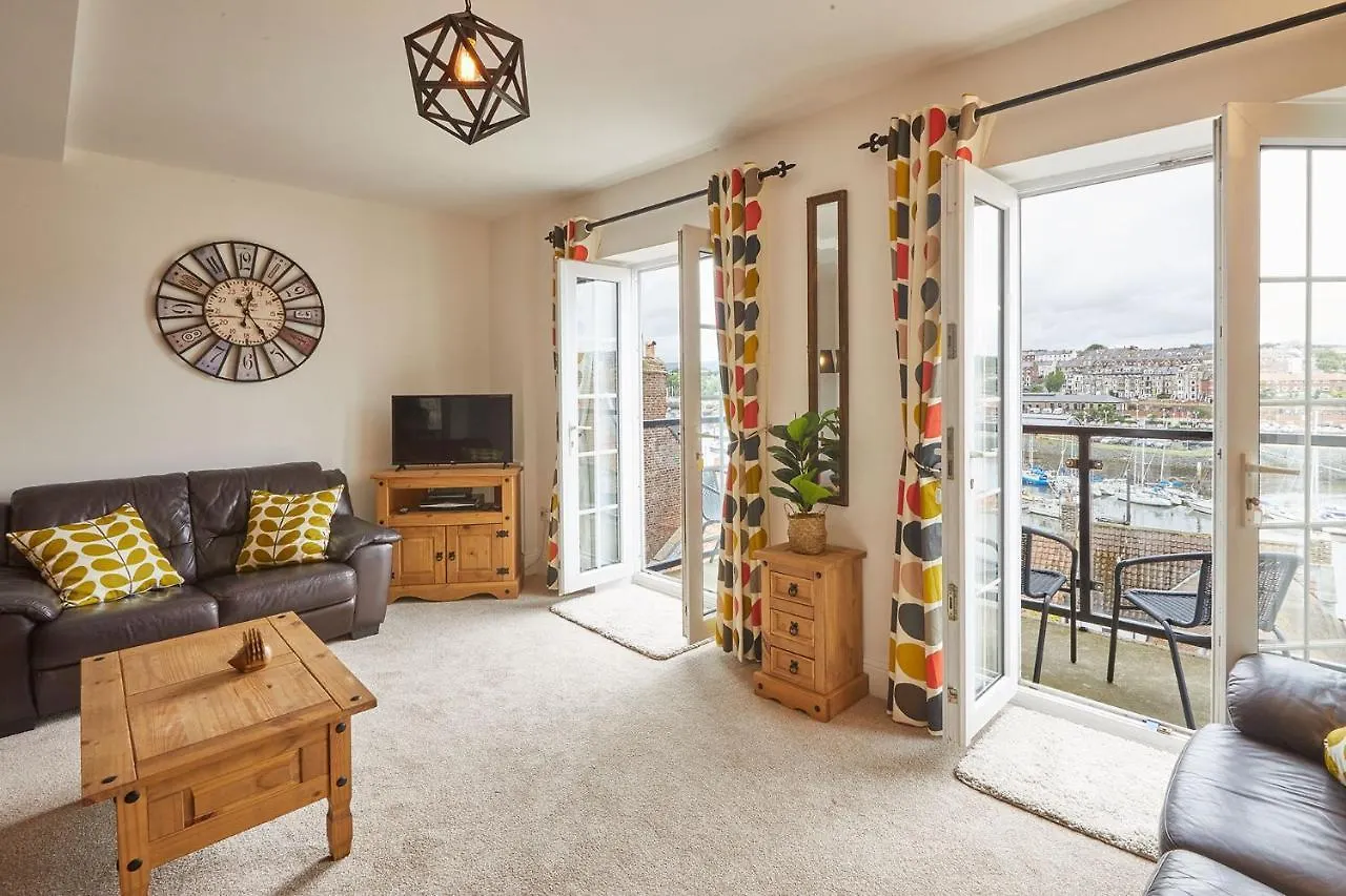 Host & - Harbour View House *