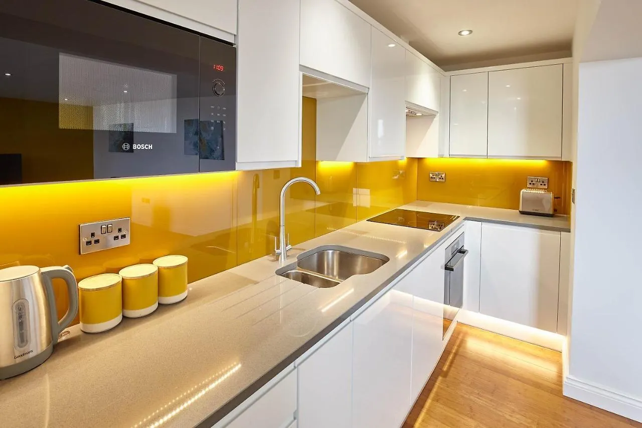 Host & - The Royal Hideaway Apartment *