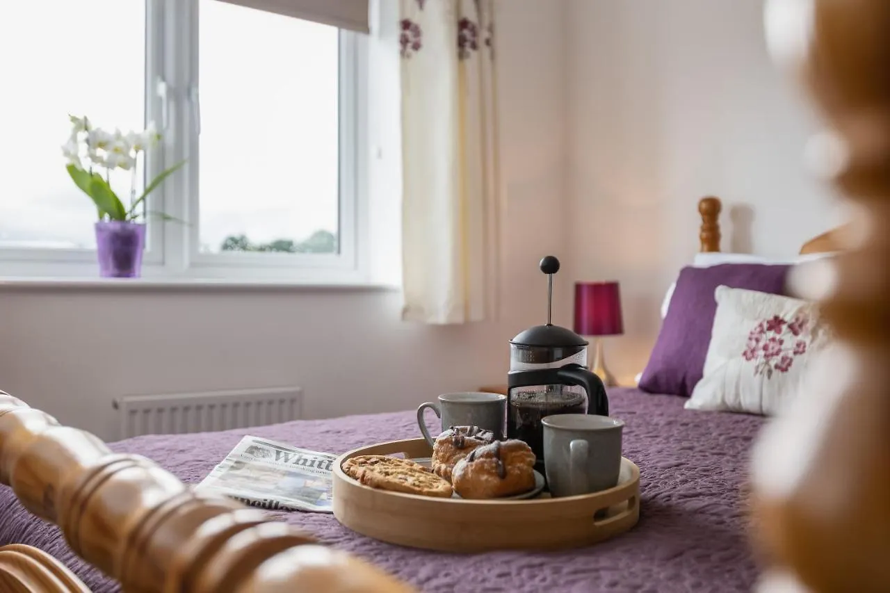 Arundel - Luxurious, Homely & Dog Friendly With Parking * Whitby