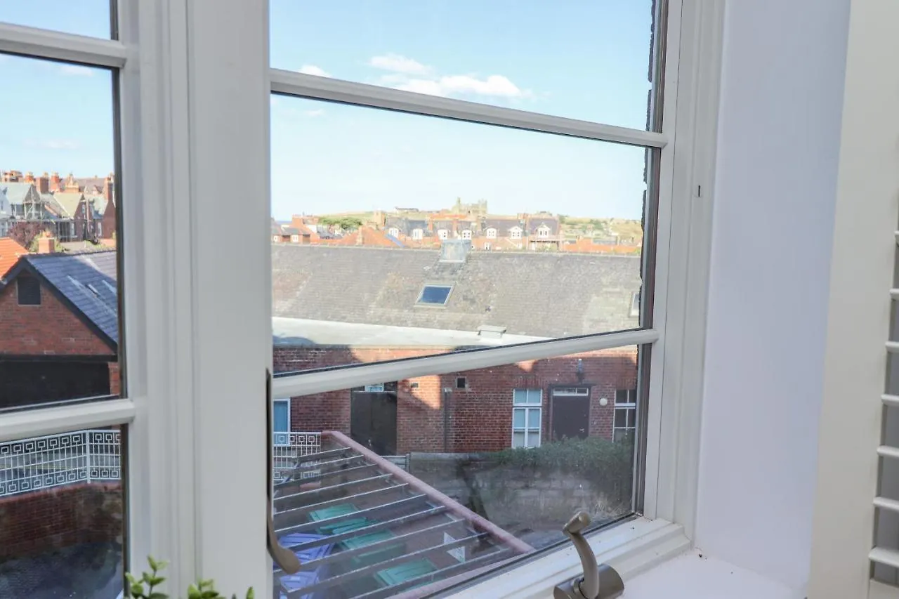 Apartment Above & Beyond Whitby