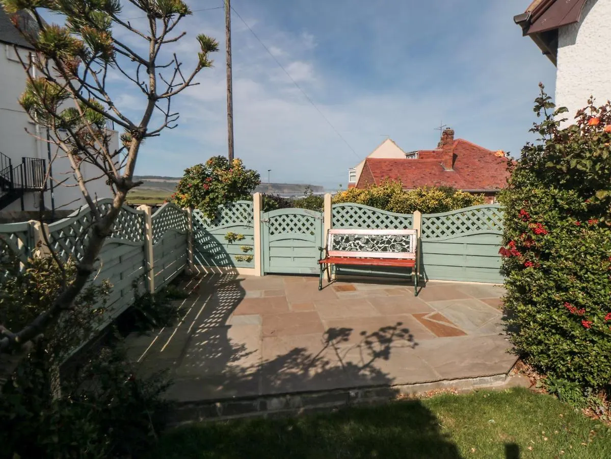 Beachcrest * Whitby