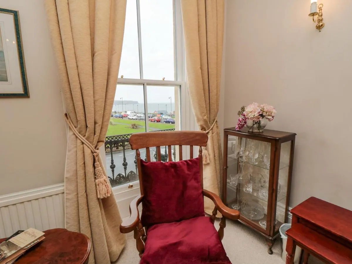 Sandsend Sunset View Apartment