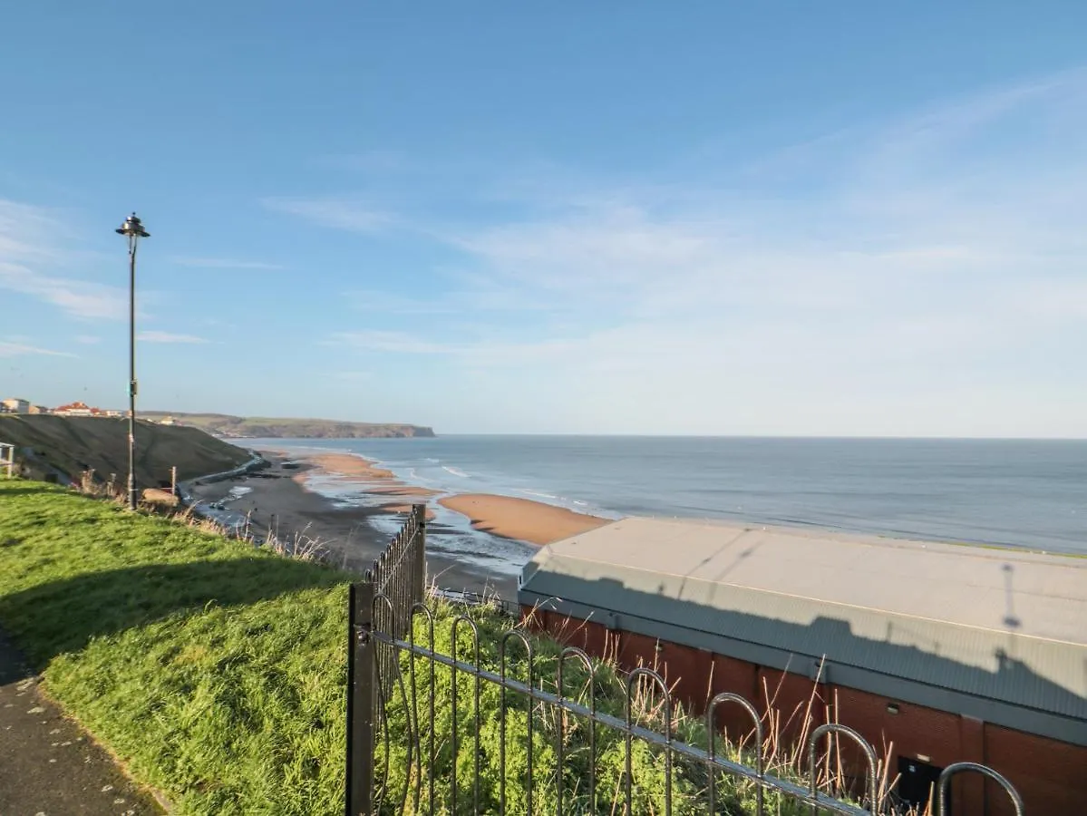 Sandsend Sunset View * Whitby
