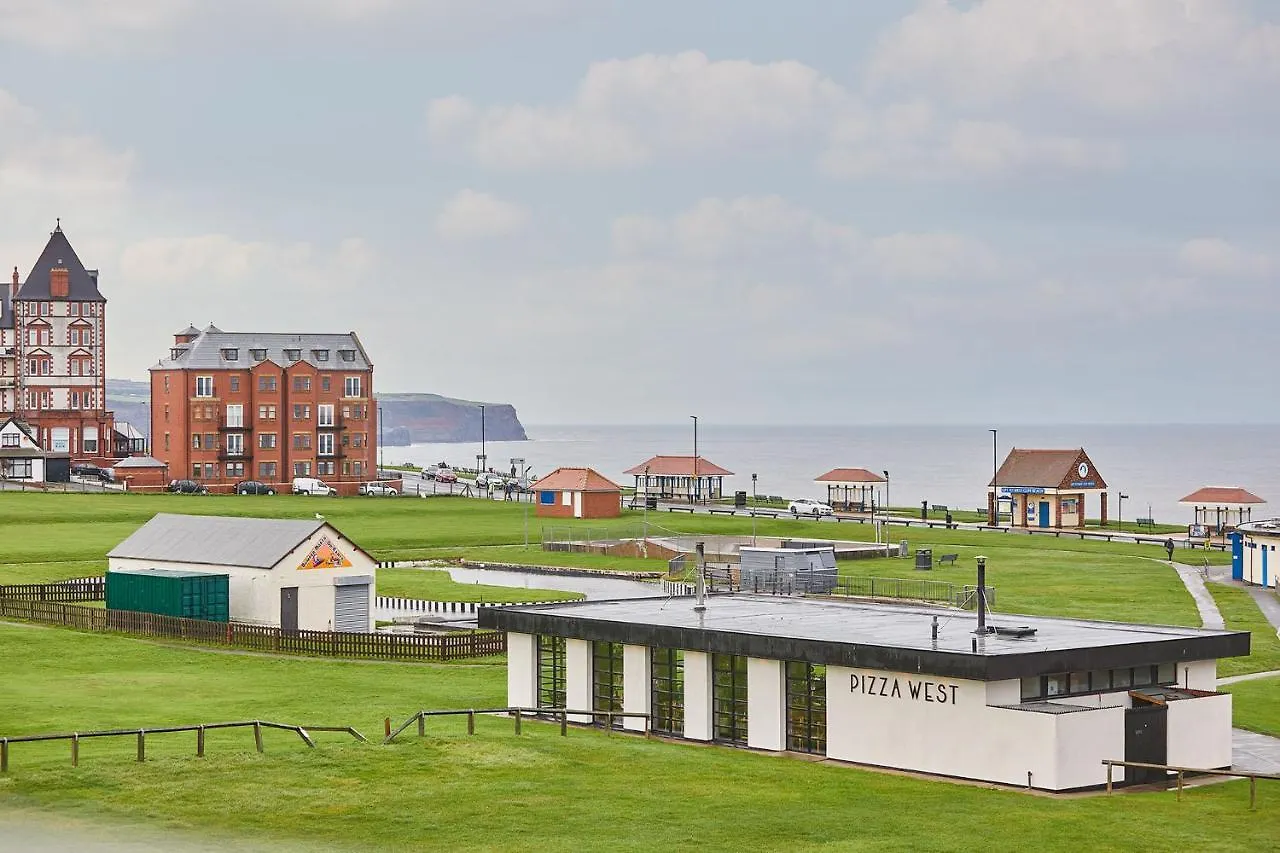 Apartment Host & - Fox's Hideout Whitby