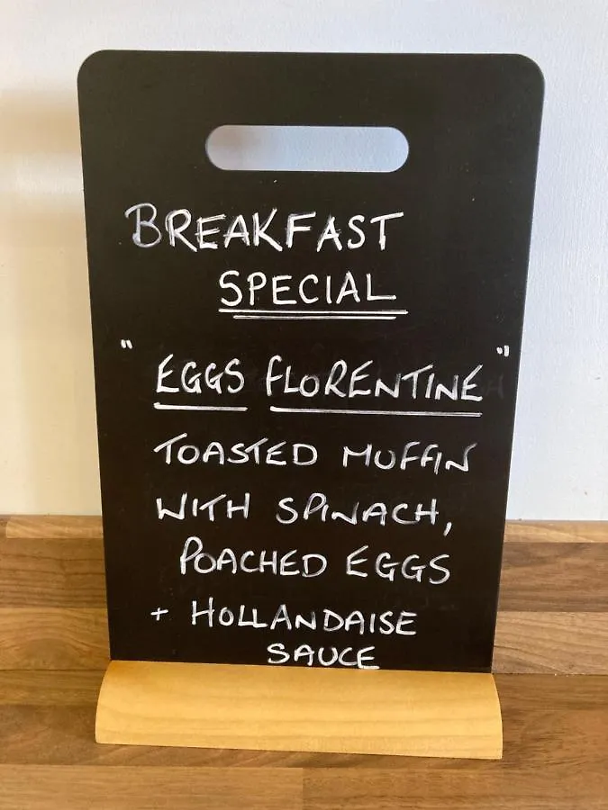 Bed & Breakfast Ellies Whitby