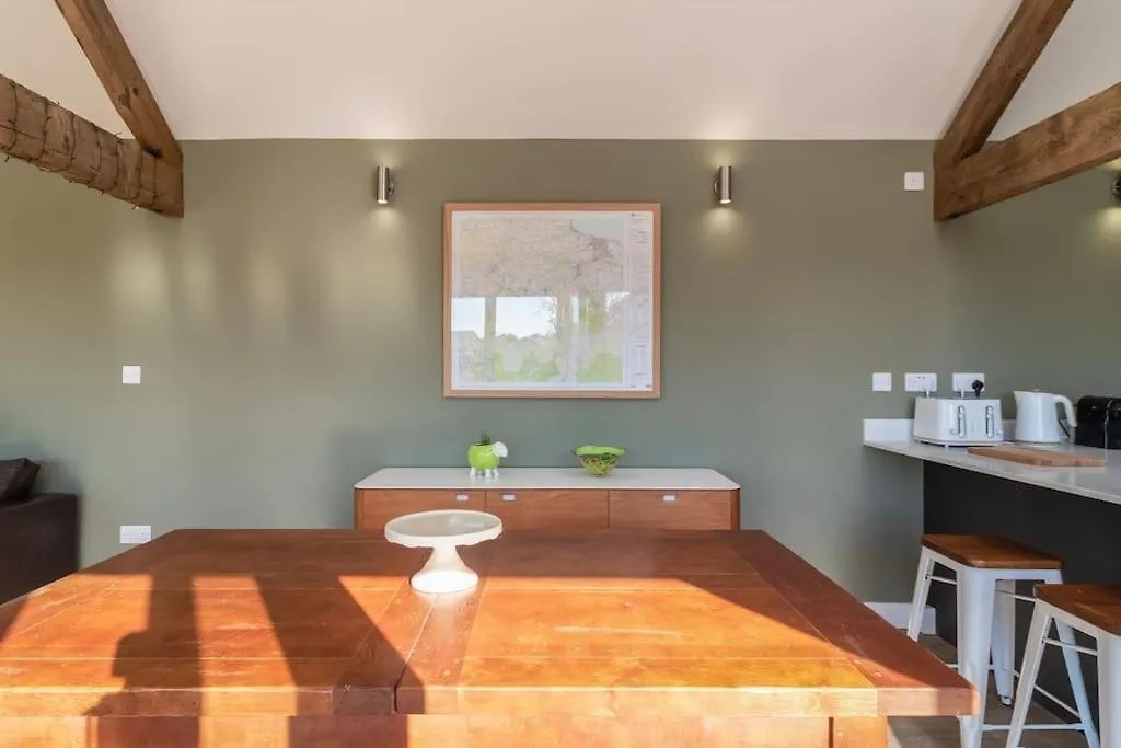 End Farm - The Sheep Shed Apartment