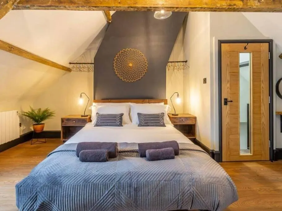 One Over Eight - Luxury One Bed