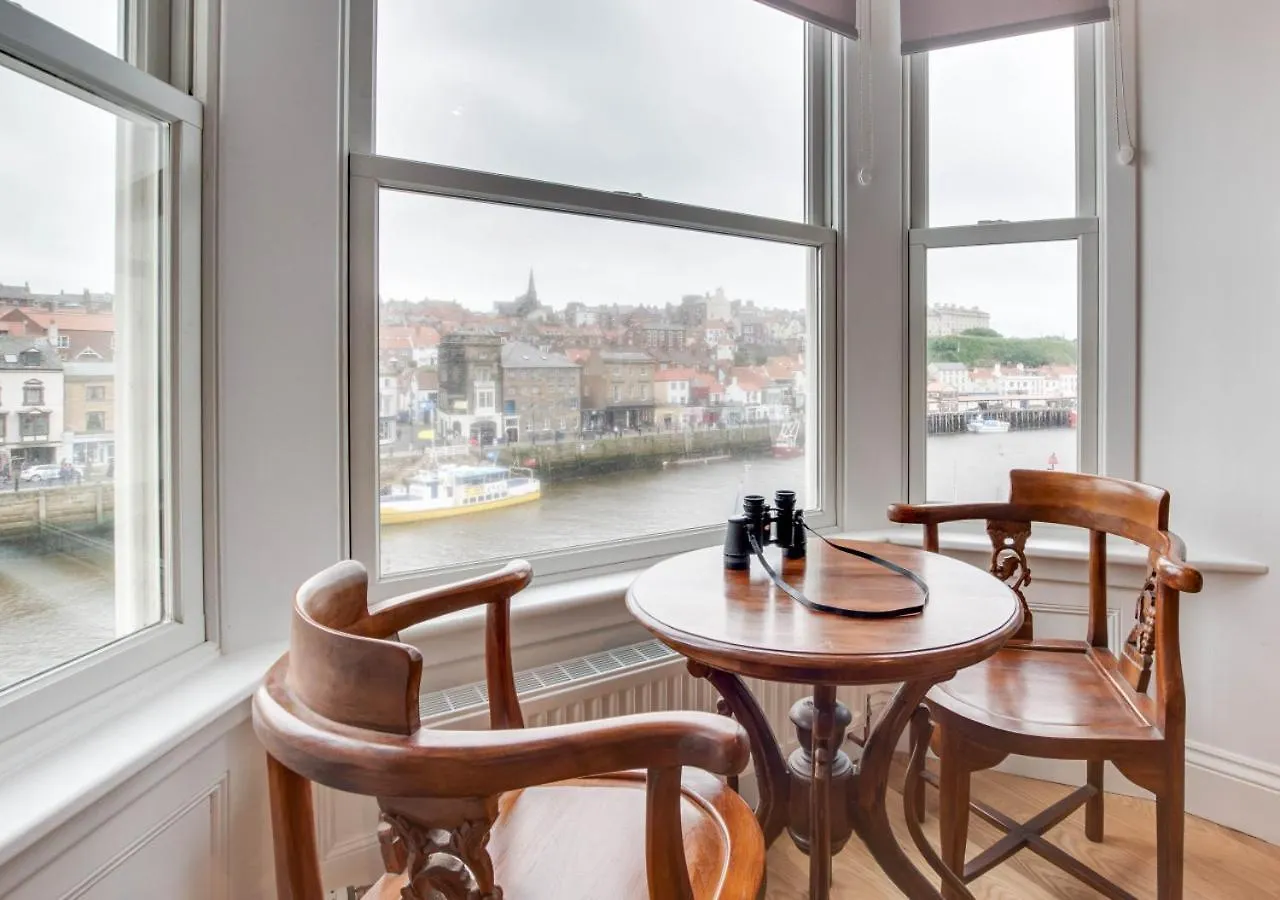 Harbourside 2 Apartment *