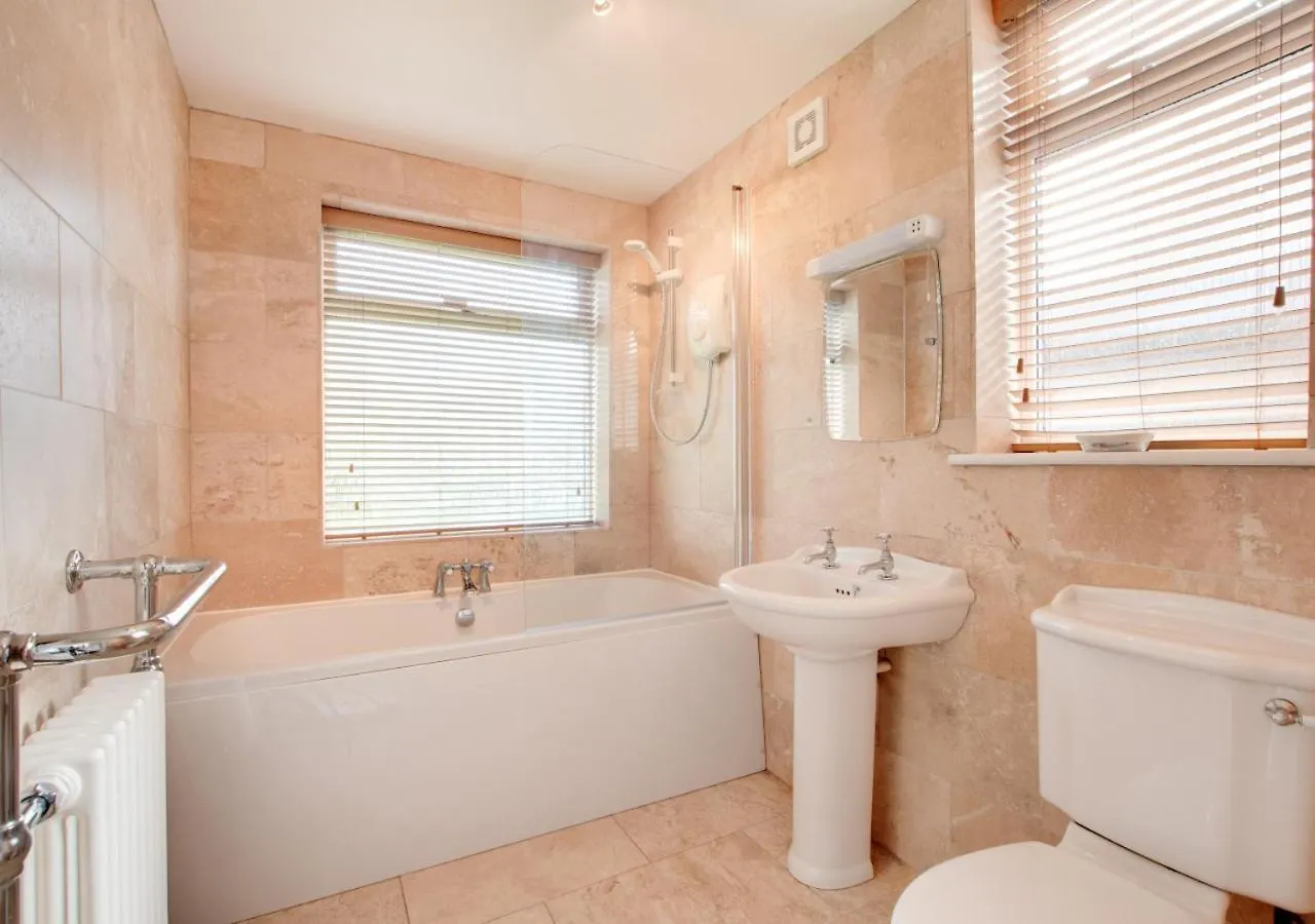 Holiday home Redroofs Whitby