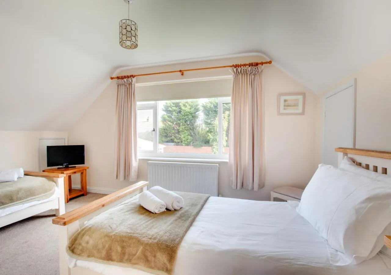 Redroofs Holiday home