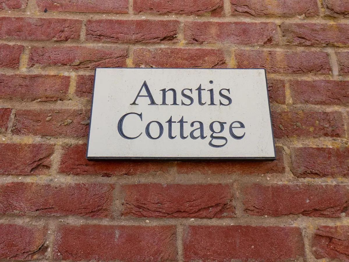Anstis Holiday home