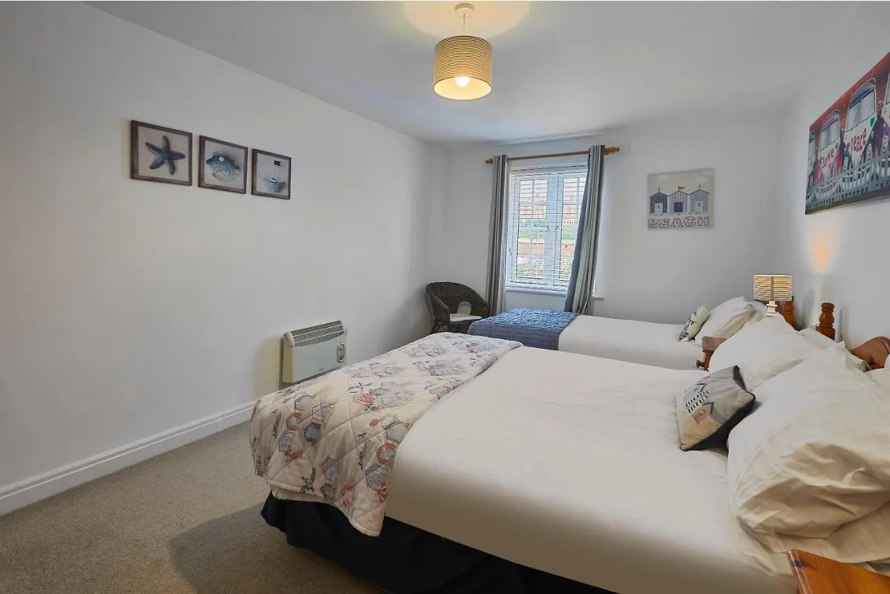 Apartment Host & - Riverrun Whitby