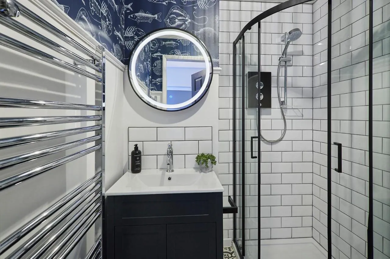 Host & - Endeavour Sails Apartament