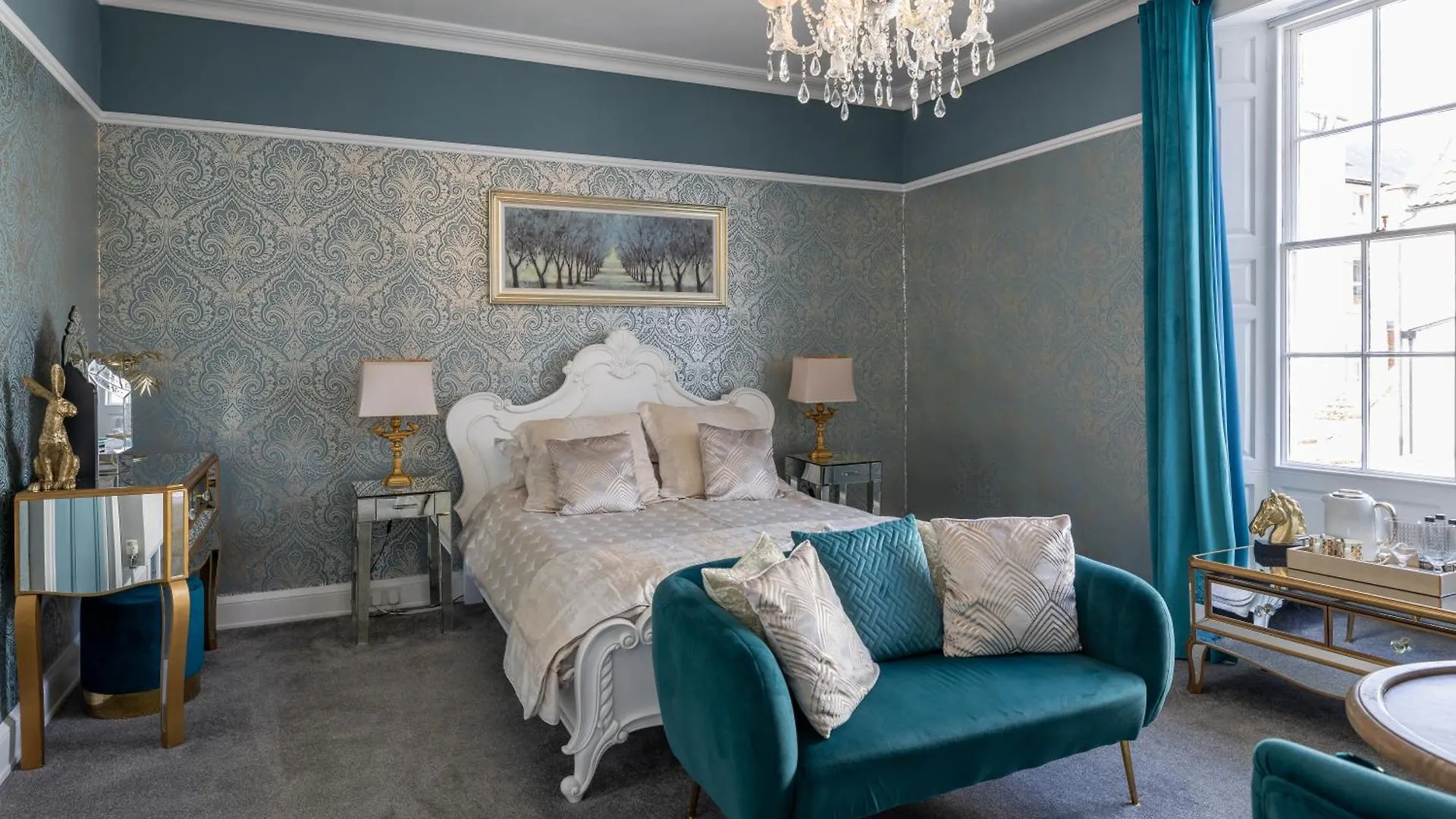 Highgate House 4*