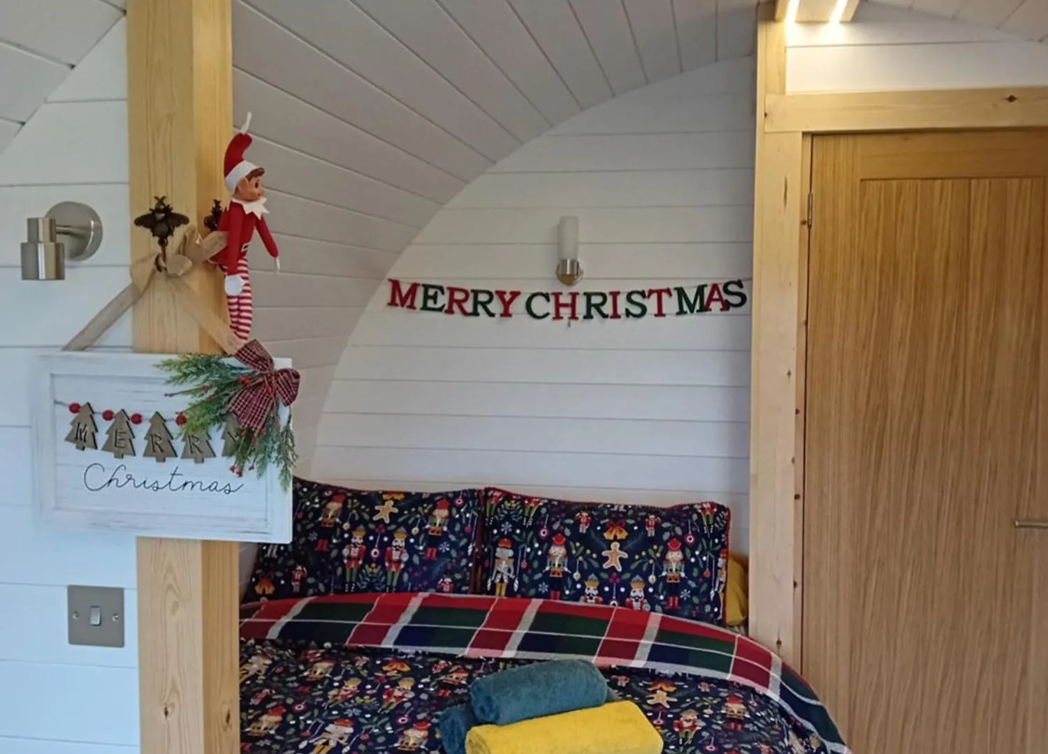 Coombs Glamping Pods Campsite *