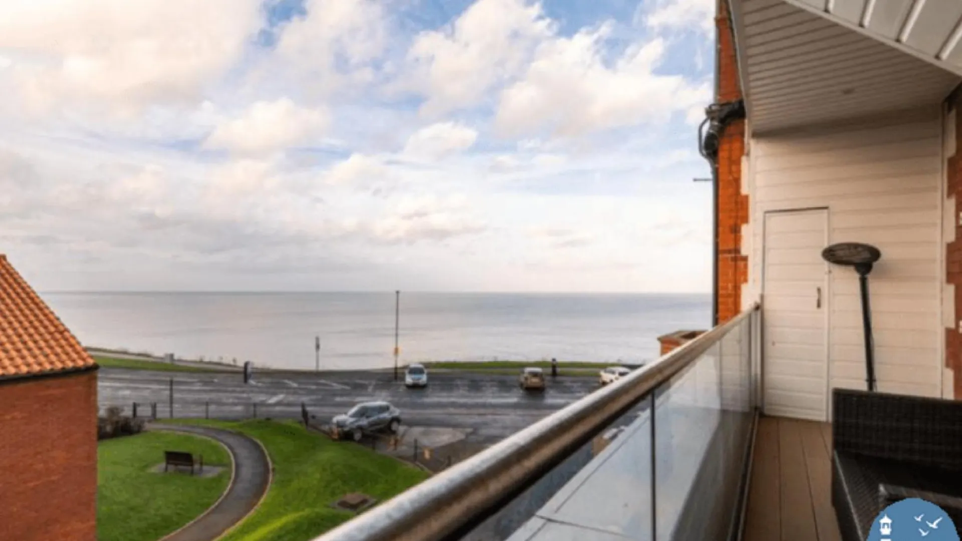 No 8 Metr0pole Towers Luxury With Sea Views Yorkshire Coast Lets *