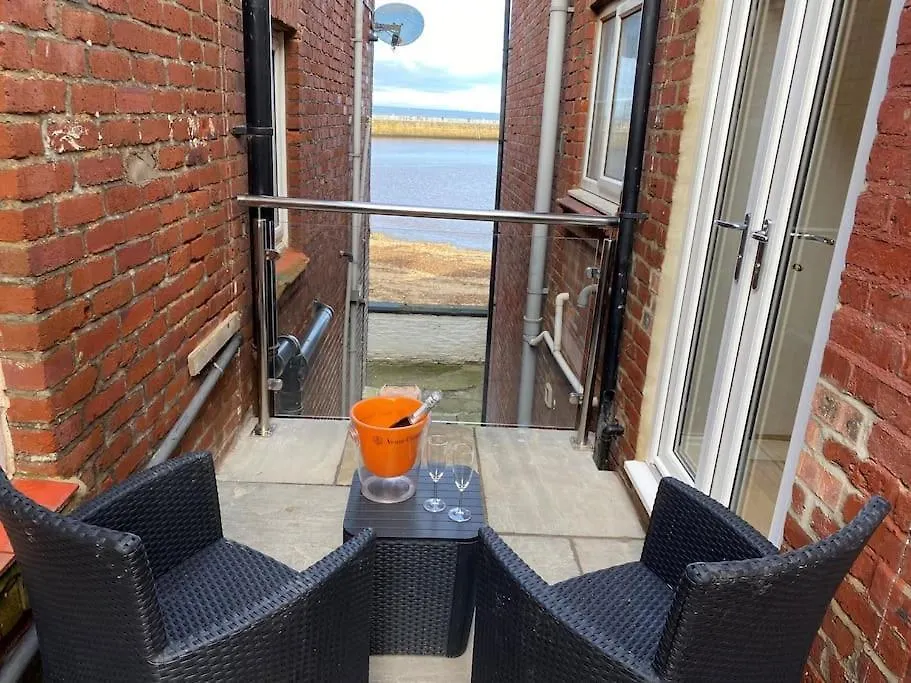 Sandside Retreat *