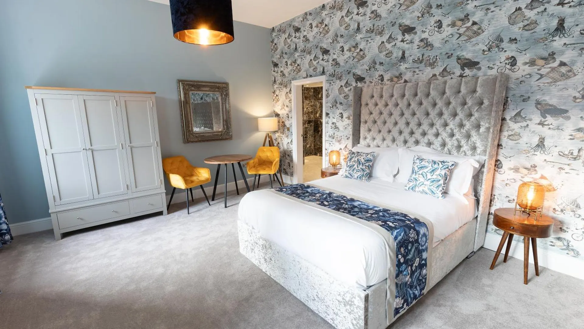 The Resolution Hotel 3*