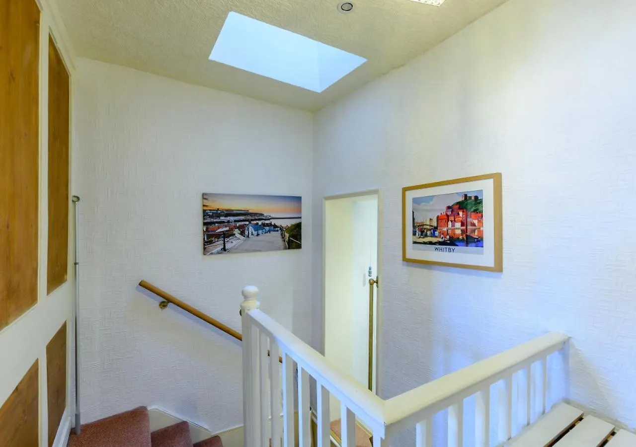 Harbour Lights Holiday home *