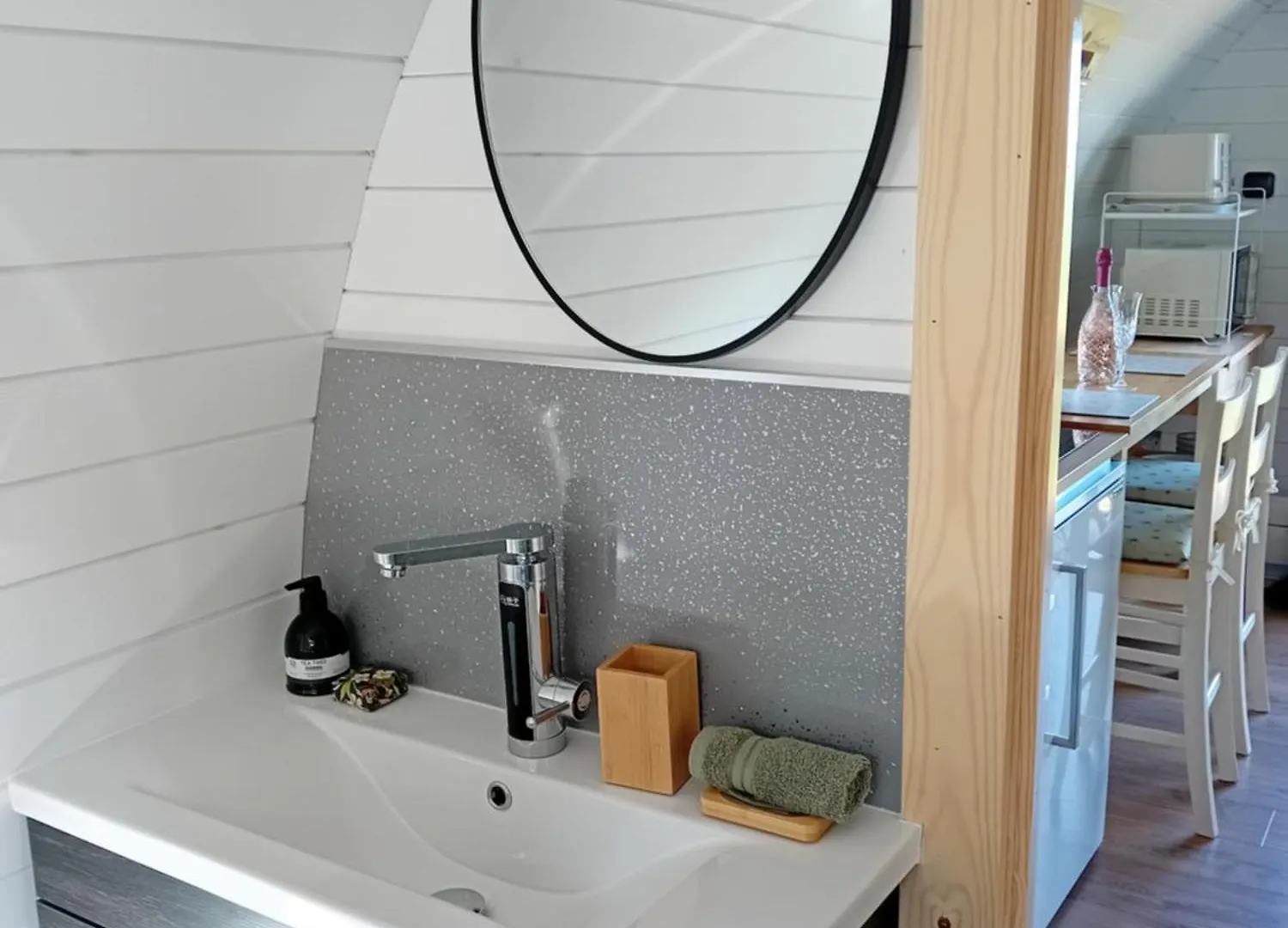 Coombs Glamping Pods Danby