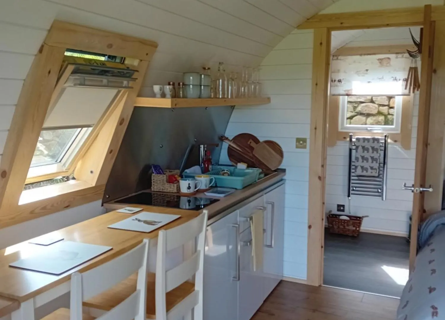 Coombs Glamping Pods Campsite