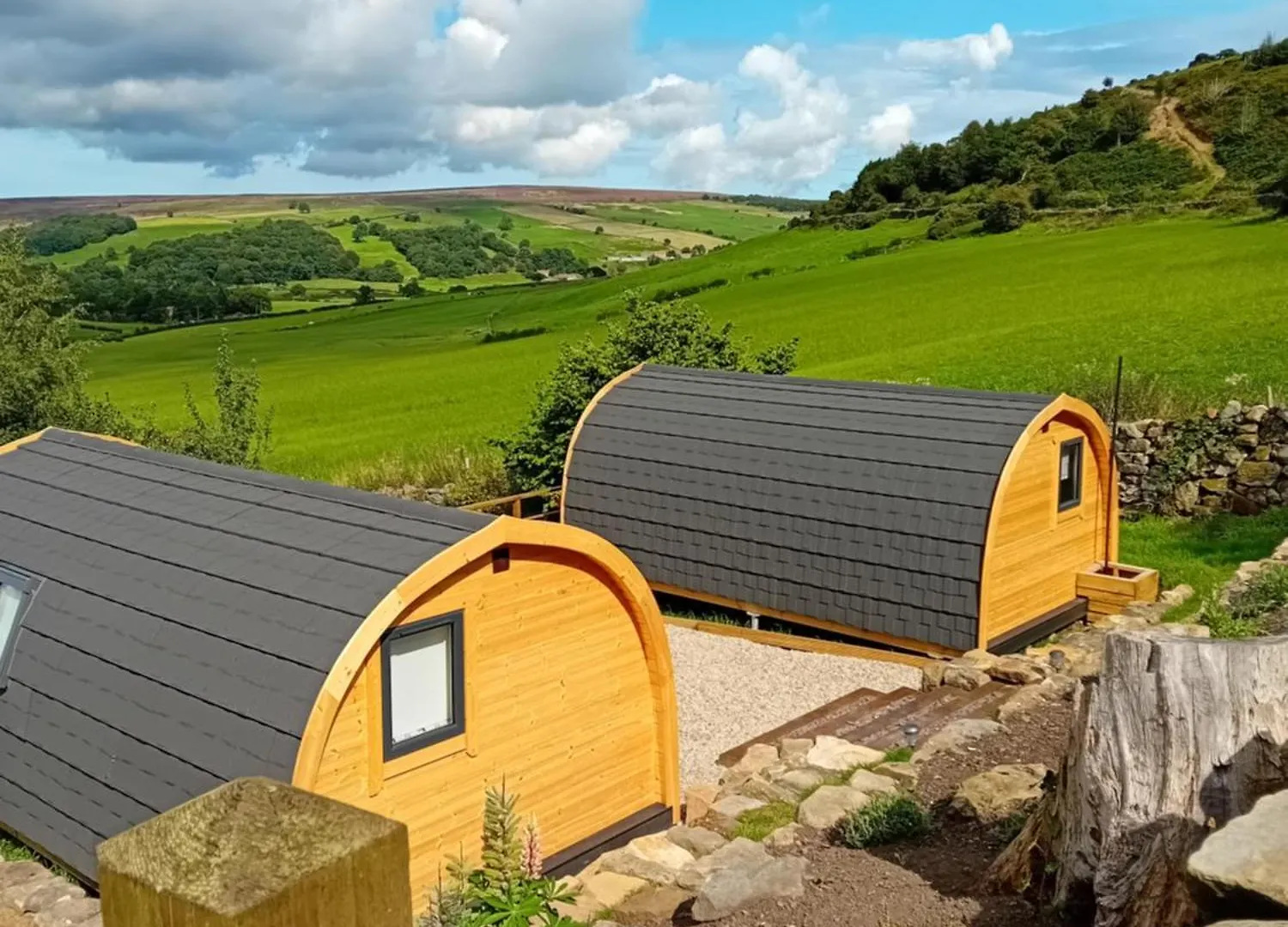 Campsite Coombs Glamping Pods *