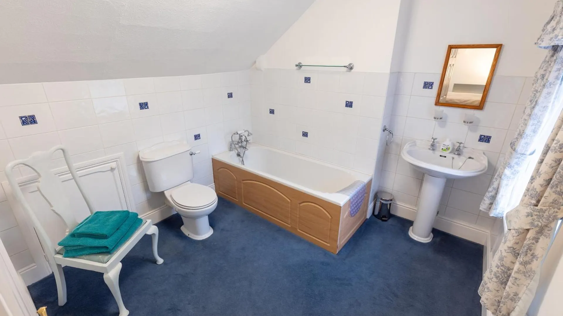 Big Sky Bed & Breakfast 2*