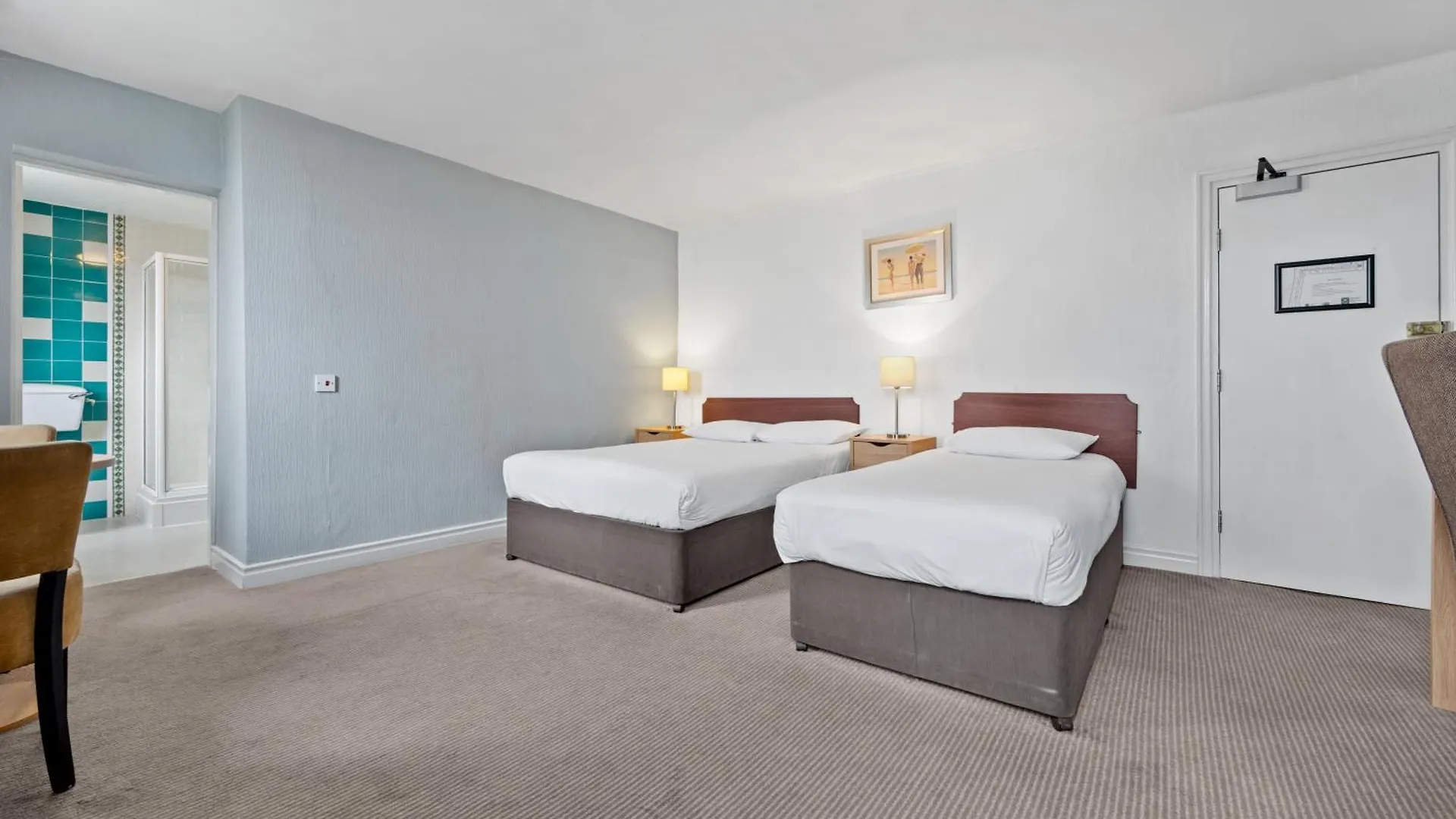 Royal 3* Whitby
