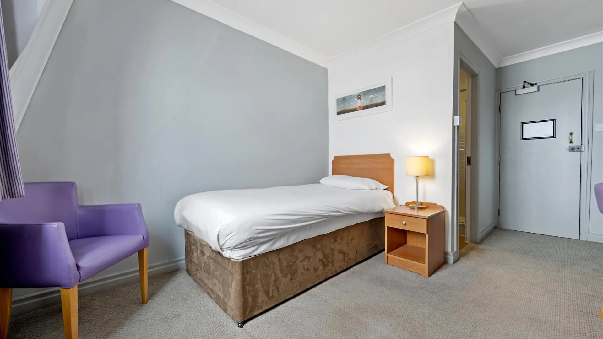 Royal Hotel 3*