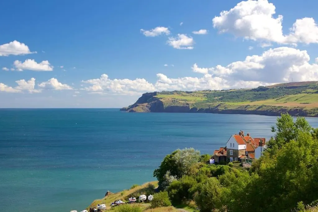 Holiday home Luxury Nautical Large - 2 Bedroom - Centre - Free Private Parking