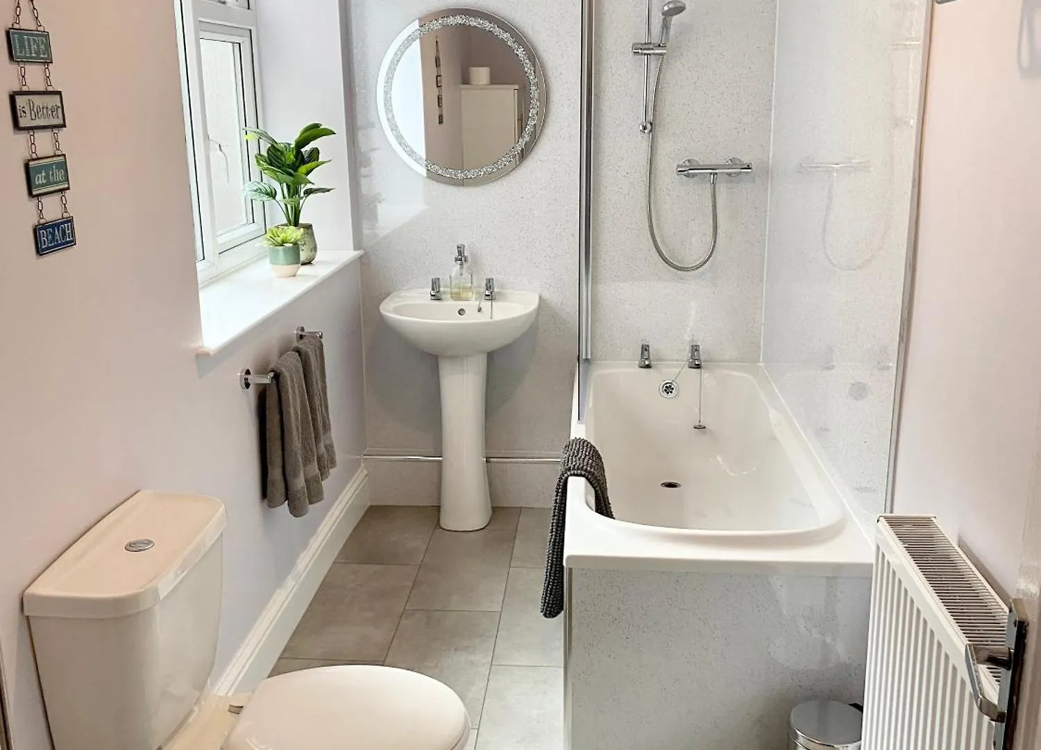 Apartment Tideway With Private Parking Space Whitby