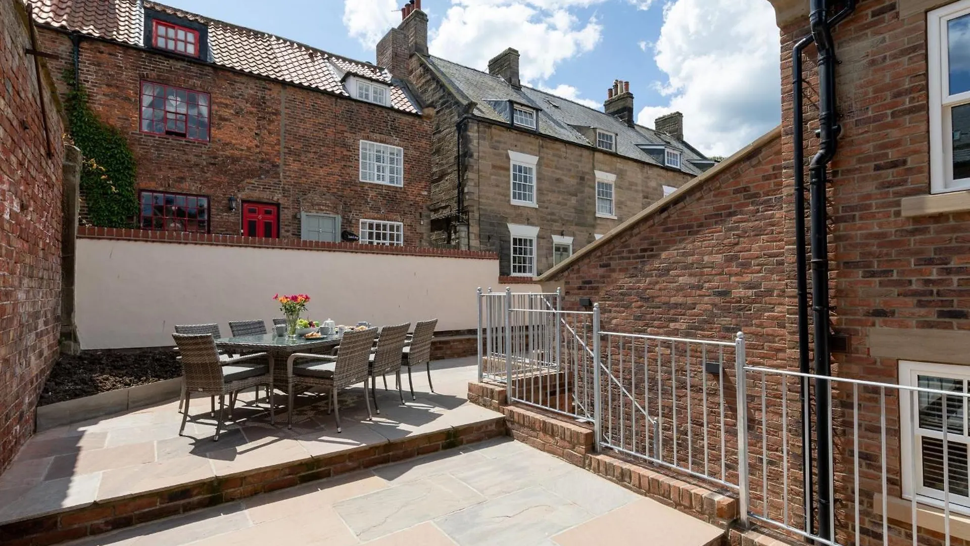 Sherlock Holiday home Whitby