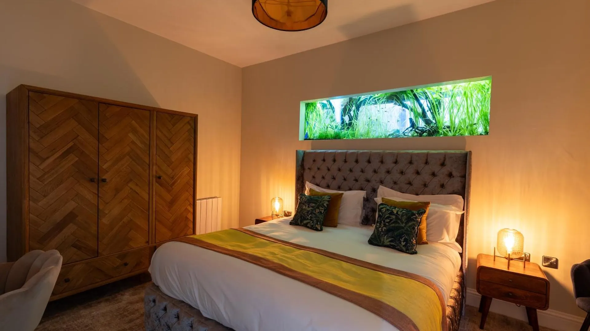 The Resolution Hotel