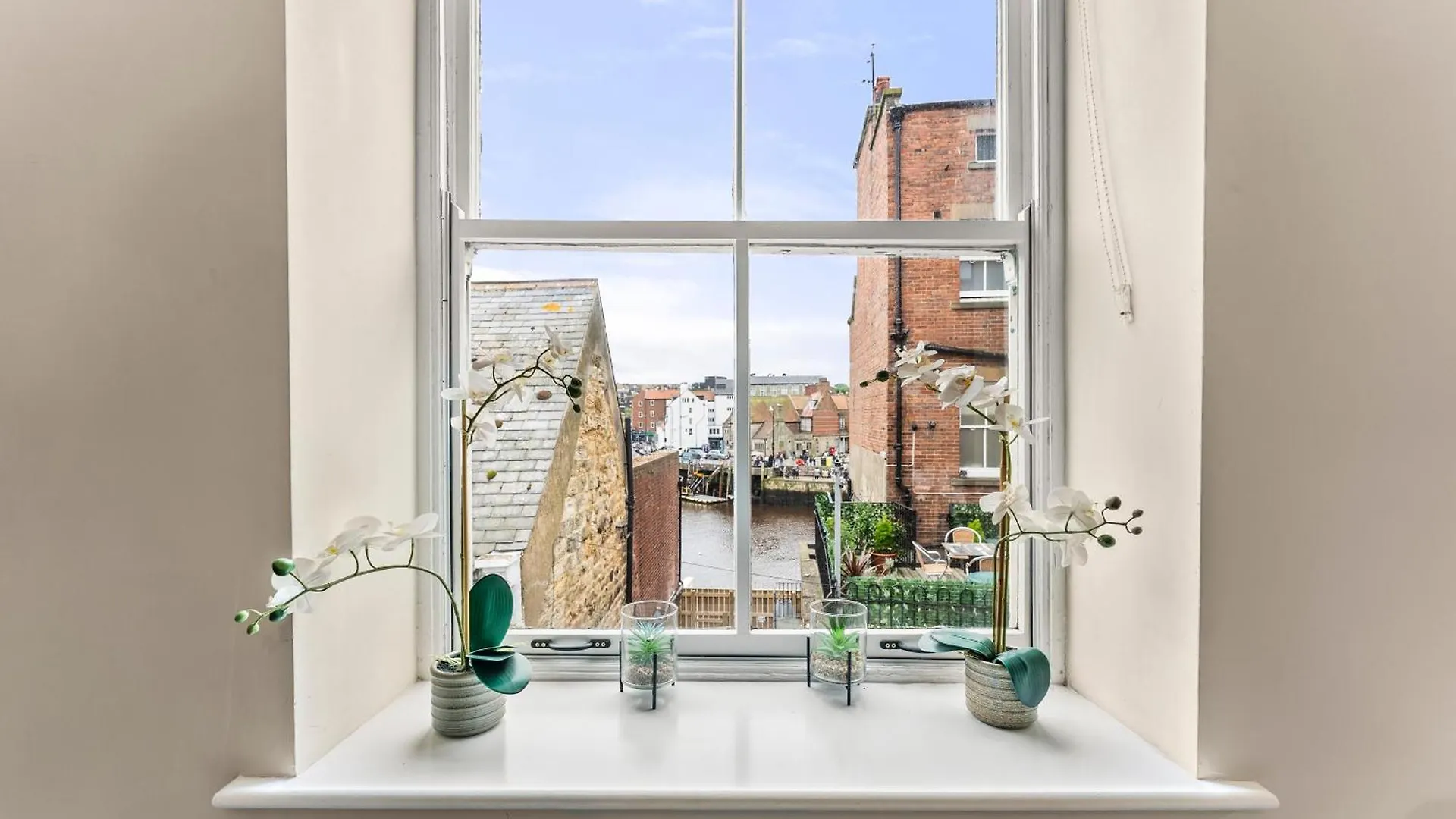 Apartment 30 Percent Off! The Exquisite Gems Of - Garden Terrace Whitby