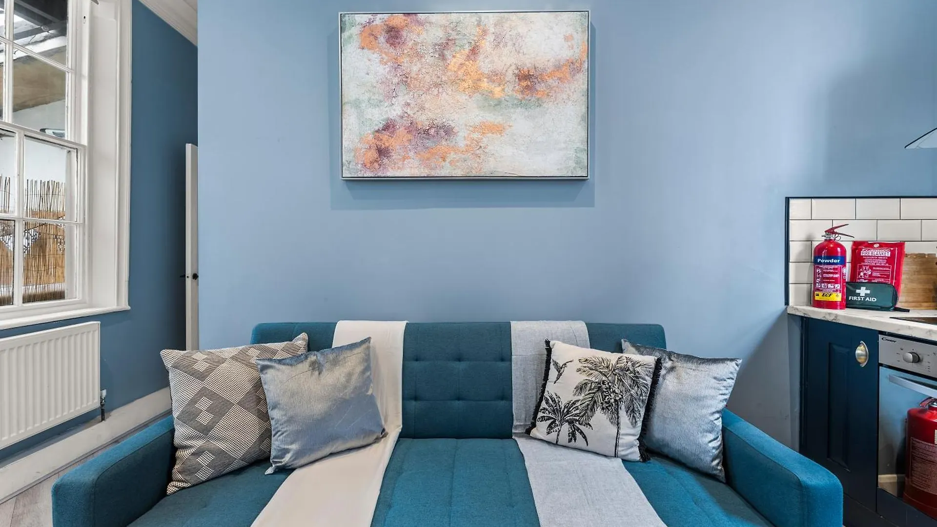 30 Percent Off! The Exquisite Gems Of - Garden Terrace * Whitby