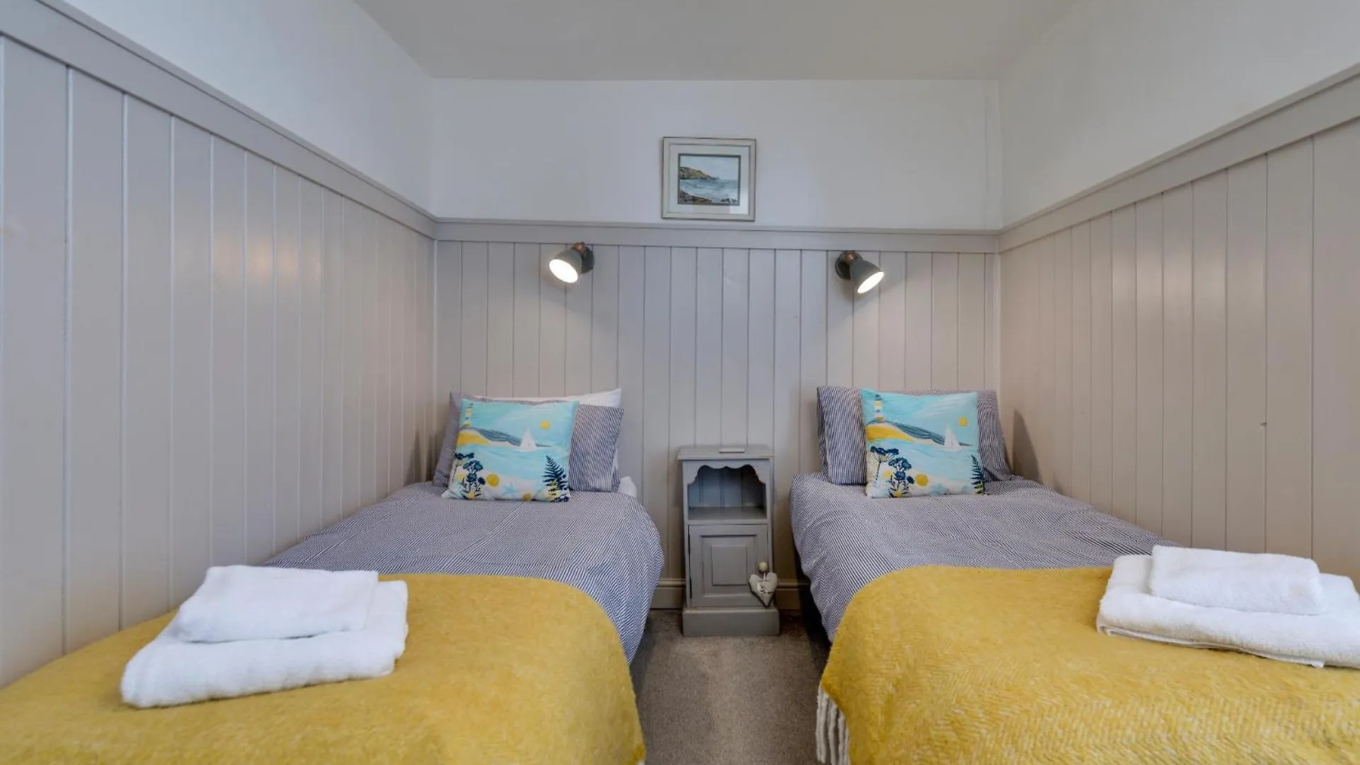 Finest Retreats - The Gulls Nest * וויטבי