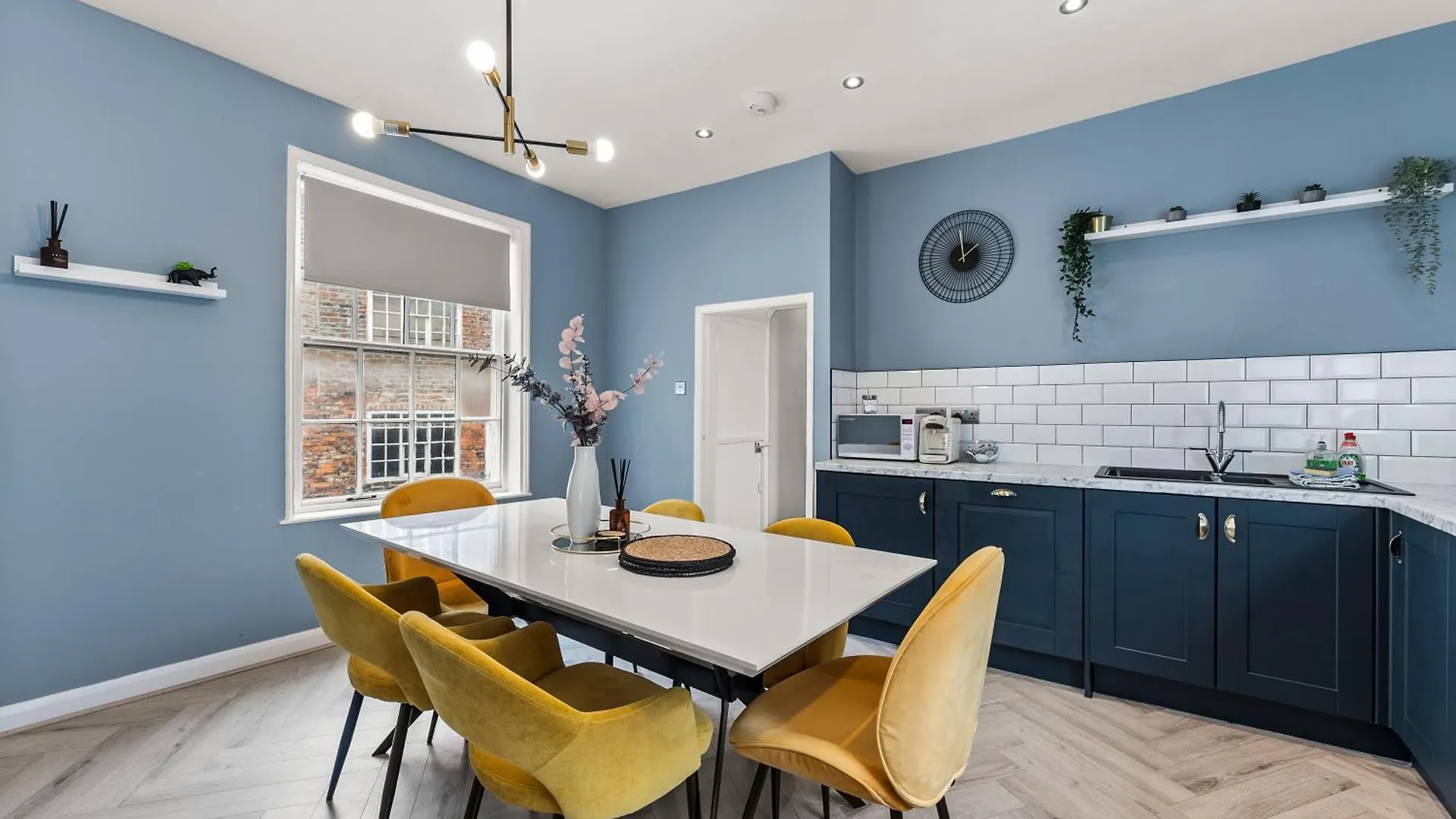 Apartment 30 Percent Off The Sophisticated Abode - 3 Bed