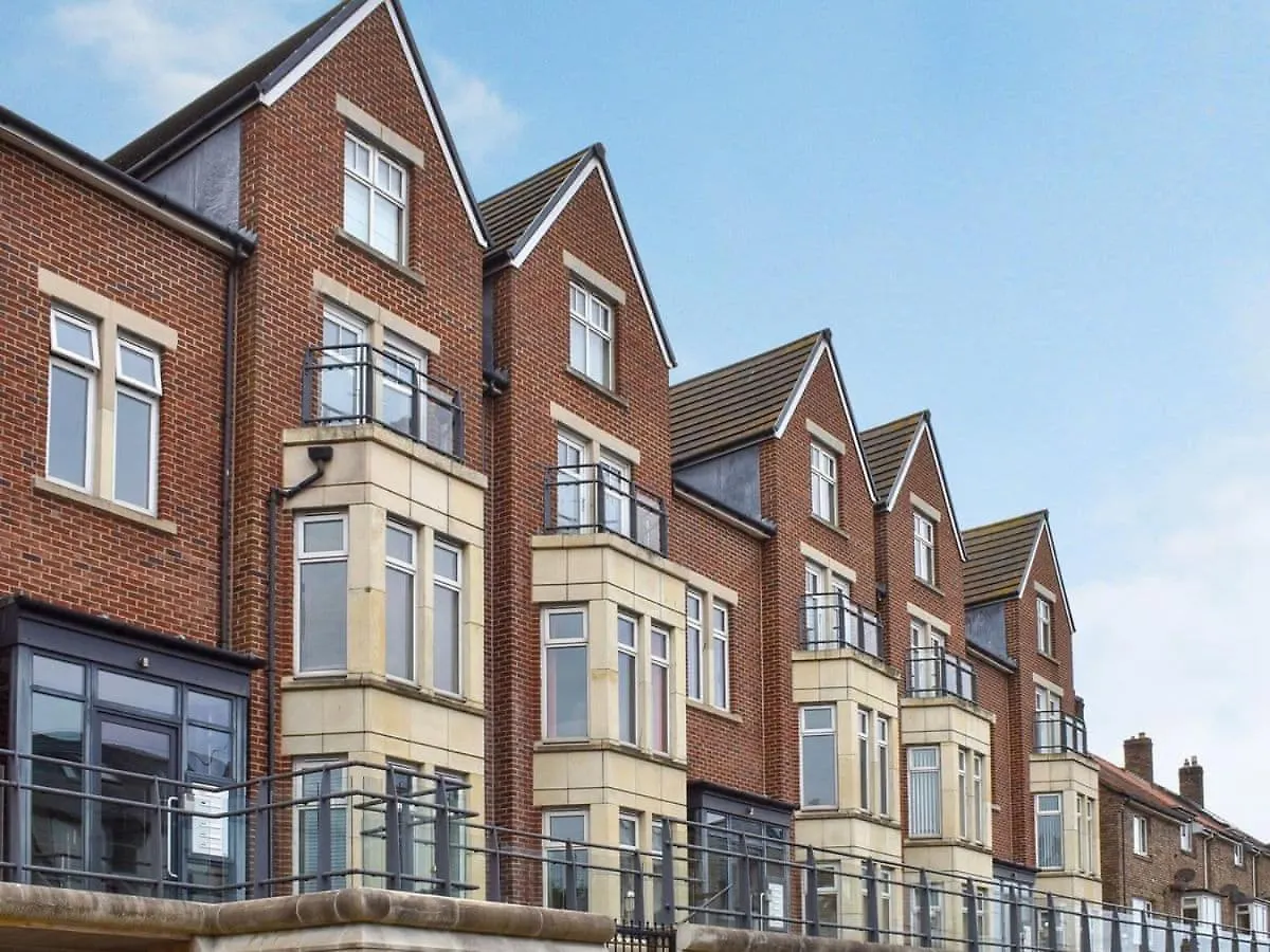 Number 9 Apartment *
