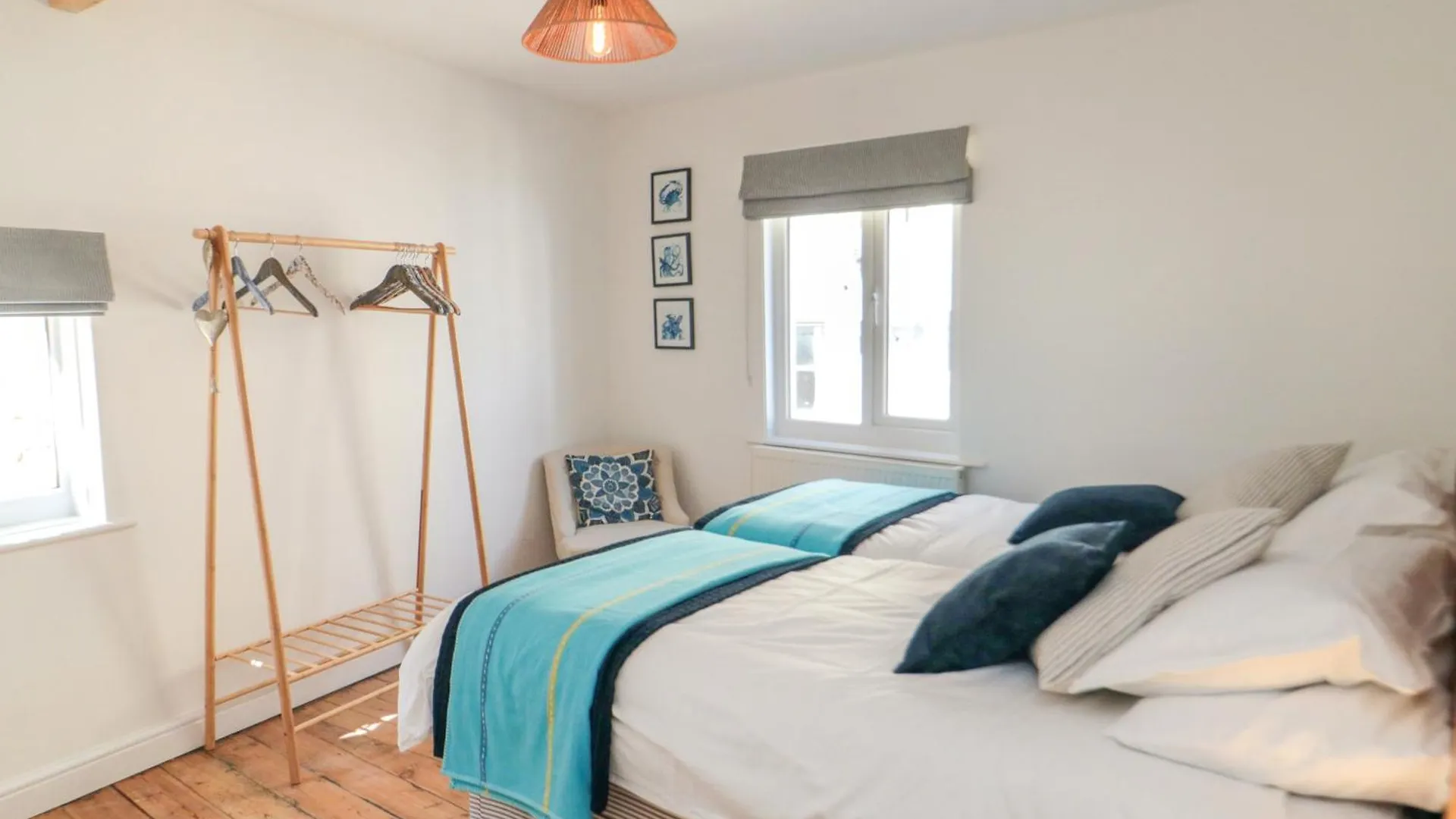 6 Clarence Place *