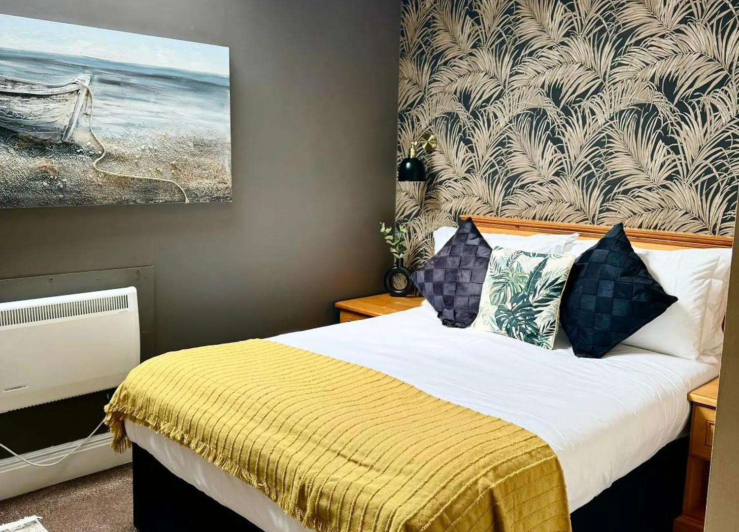 The White House - 4* Whitby