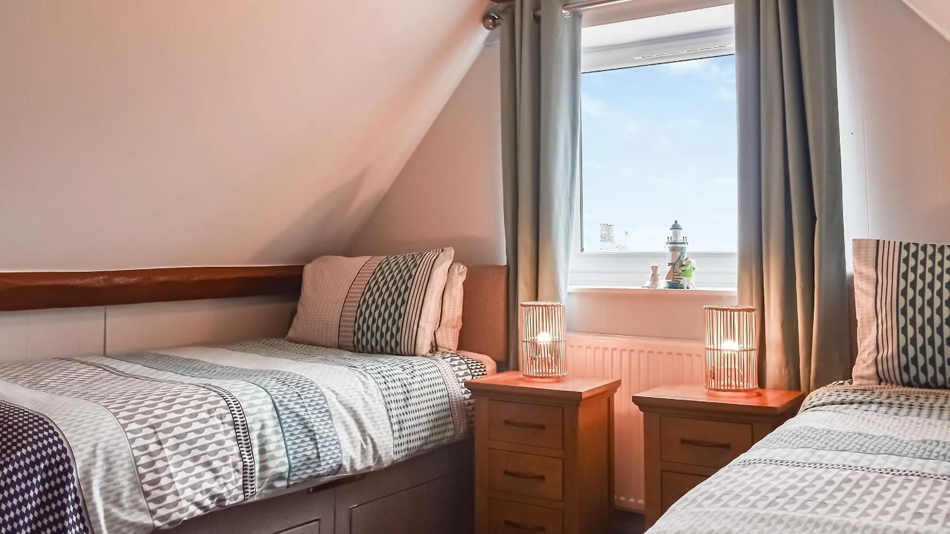 Harbour Hideout * Whitby